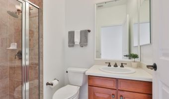 5318 LOON NEST Ct, Apollo Beach, FL 33572