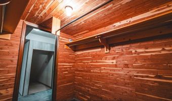 2105 N St, Aurora, NE 68818