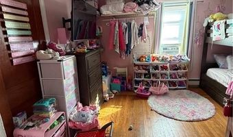 1475 Plainfield Pike, Johnston, RI 02919