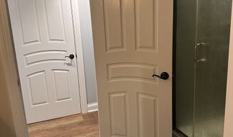 806 Woodridge Ct, Avon, IN 46123