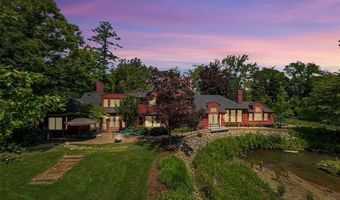 25733 River Dr, Franklin, MI 48025