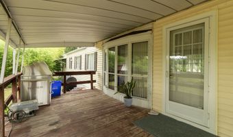 525 E Main St Trlr 33, Branford, CT 06405