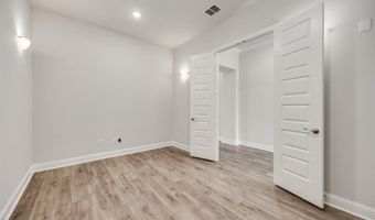 304 Big Antler Ct, Heath, TX 75032