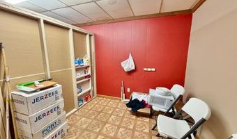 1180 S Main St, Bell, FL 32619