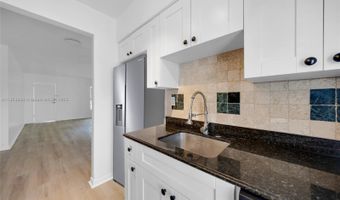 10001 W Bay Harbor Dr 404, Bay Harbor Islands, FL 33154