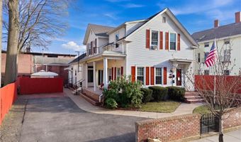 112 Clay St, Central Falls, RI 02863
