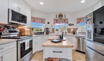 1153 BISHOP St, Avon Park, FL 33825