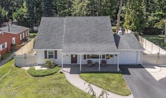 47 Overlea Ln, Aberdeen, NJ 07747