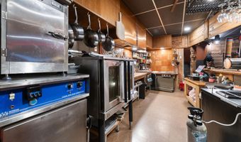 28 Central Sq, Bristol, NH 03222