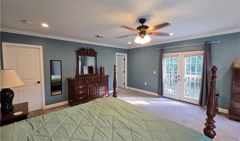 27 Rosedale Ave, Barrington, RI 02806