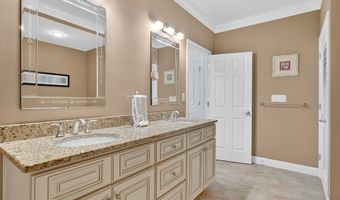 13 Leah Way 13, Andover, MA 01810