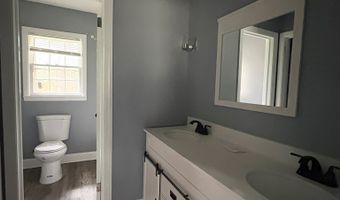 514 EDGEWOOD Ln, Albany, GA 31707
