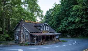 15303 15328 Midland Trl, Ansted, WV 25812