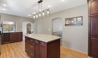 13340 Bainbridge Rd, Anchorage, AK 99516