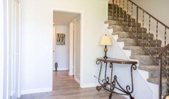 1584 Prima Ct, Camarillo, CA 93010