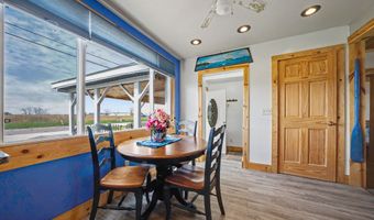 6334 Marina Dr, Algonac, MI 48001