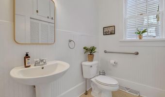 1214 King St, Beaufort, SC 29902