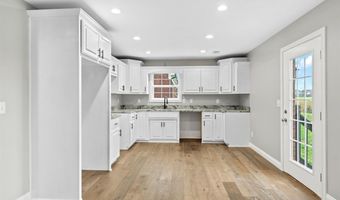 311 Oak Grove Dr, Bardstown, KY 40004