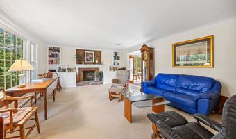 159 Haynes Rd, Avon, CT 06001