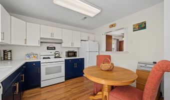 16 N New Hampshire Ave, Atlantic City, NJ 08401