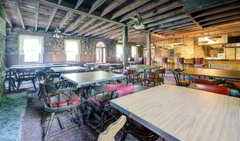 2165 STATE St, Alburtis, PA 18011