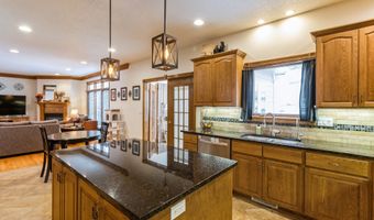 7319 NW Fisher Ln, Ankeny, IA 50023