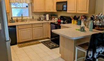 59 Chilton Ln, Aberdeen, NJ 07747