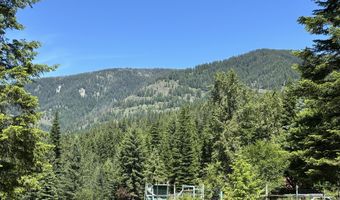 2216 Mosquito Creek Rd, Clark Fork, ID 83811