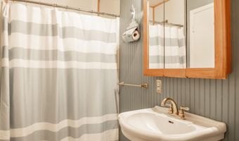 1419 22nd St, Bedford, IN 47421