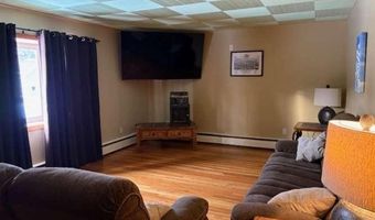 870 S Barre Rd, Barre, VT 05641