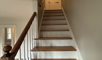 52 Barbara Rd, Bristol, CT 06010