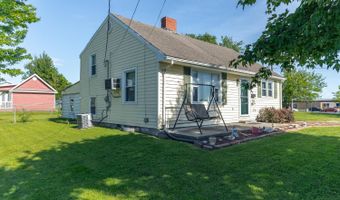 45 Howard St, Austin, IN 47102