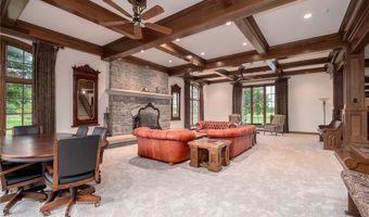 879 N 200 Rd, Baldwin City, KS 66006