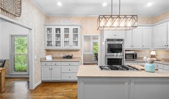 850 YORKSHIRE Dr, Auburn, AL 36830