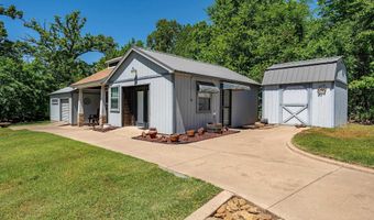 975 County Road 2954, Alba, TX 75410