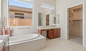 1646 W LAUREL GREENS Dr, Anthem, AZ 85086