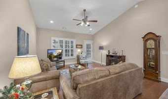 65 Hillsborough Dr, Anderson, SC 29621