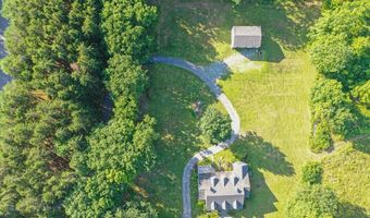 21 Walden Parke Way, Bangor, ME 04401