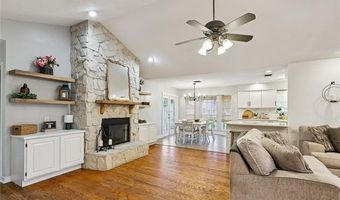 108 DICKSON Dr, Belle Chasse, LA 70037
