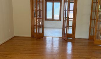 5800 PLAINVIEW Rd, Bethesda, MD 20817