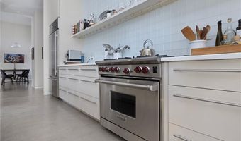 426 Spring St 101, Newport, RI 02840