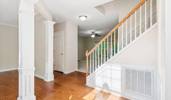 809 Green Passage Ln, Apex, NC 27502