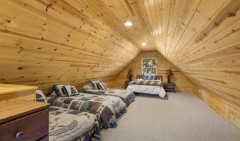 2534 Middle Dr, Arnold, CA 95223