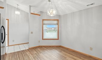 1303 Virginia Ln, Auburn, IN 46706