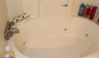 310 Grant St, Allegan, MI 49010