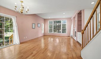 1480 Kelly Green Dr, Ann Arbor, MI 48103