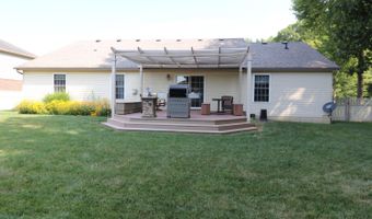 381 Woodside Ct, Batesville, IN 47006