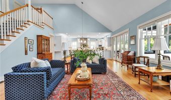 188 Reist St, Amherst, NY 14221