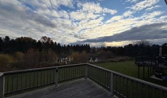 5966 Farmview Dr, Allendale, MI 49401