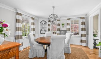79 Sturgis Ln, Barnstable, MA 02630
